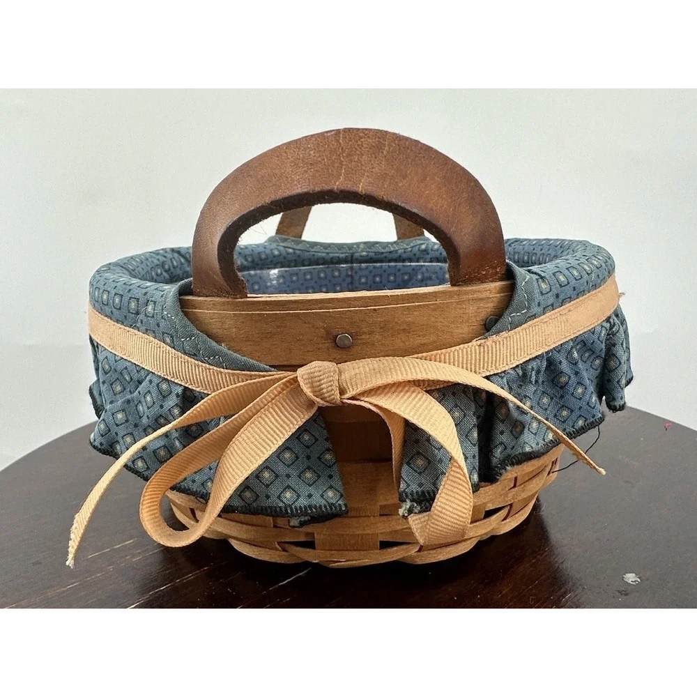 Longaberger Button Basket W/Protector & Classic French Blue Liner 1993